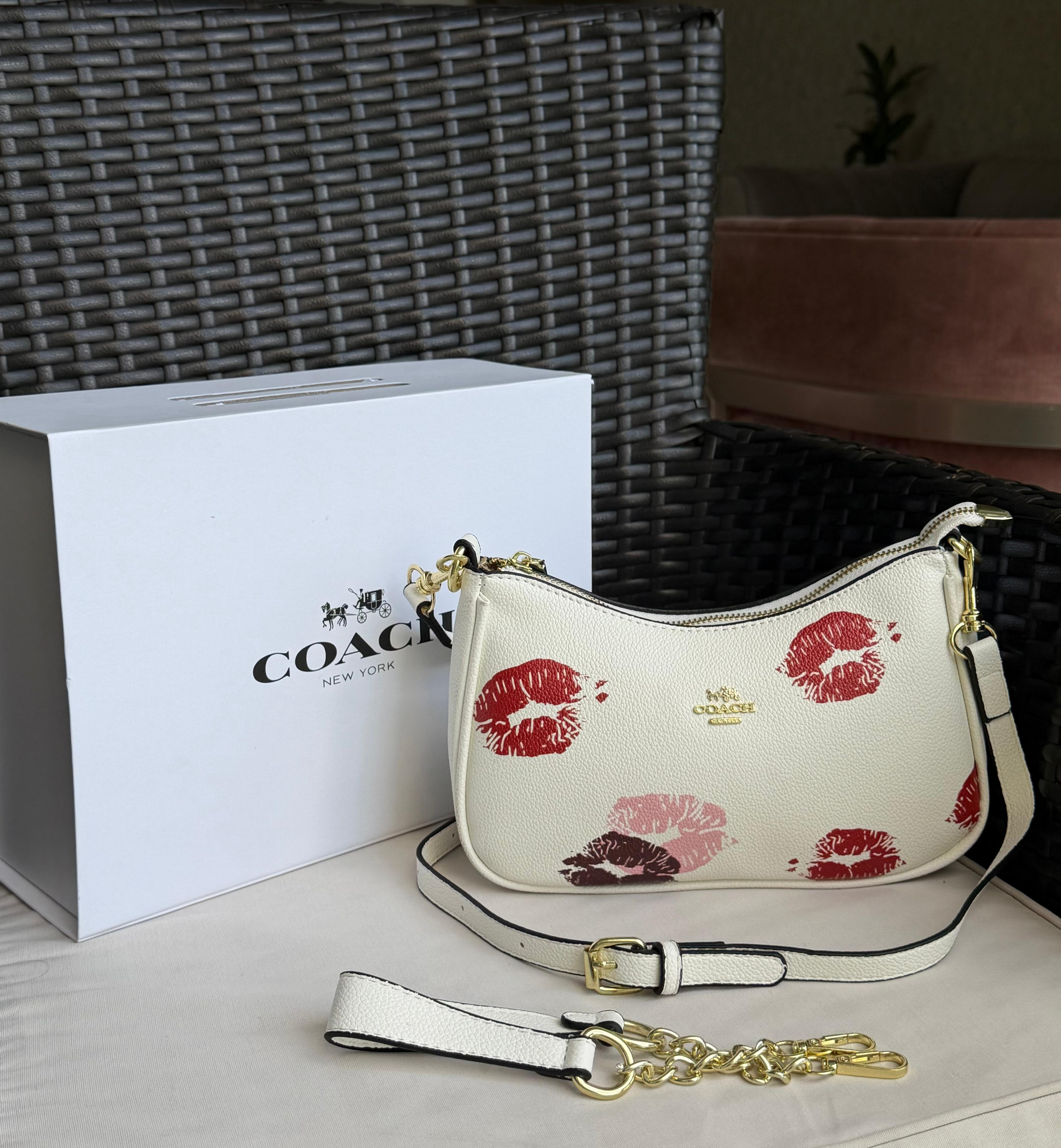 Nolita Coach