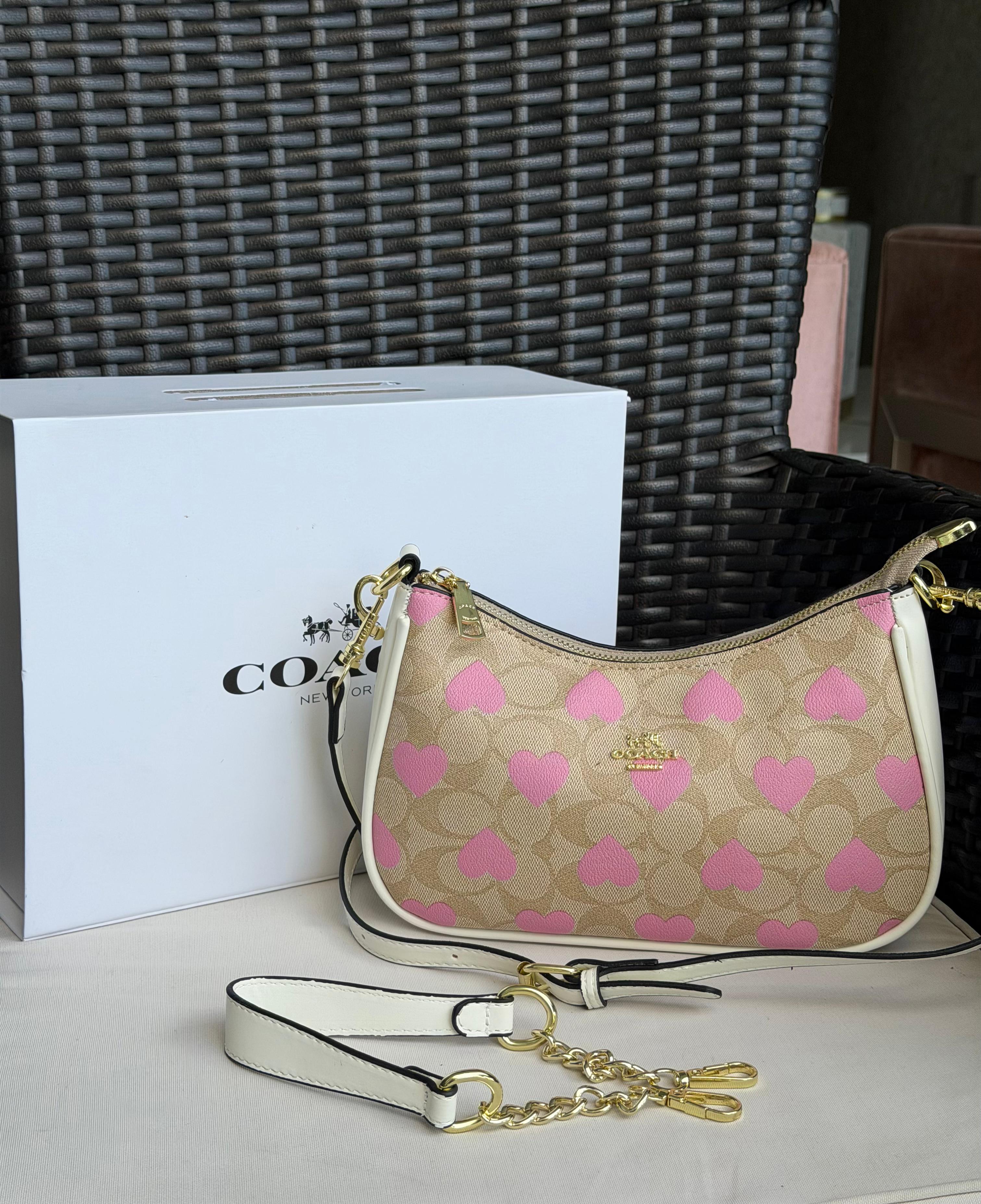Nolita Coach